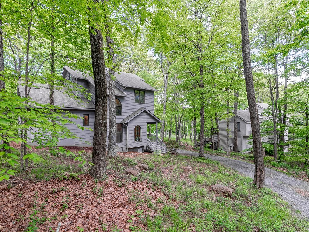 86 FAIRWAY OAKS