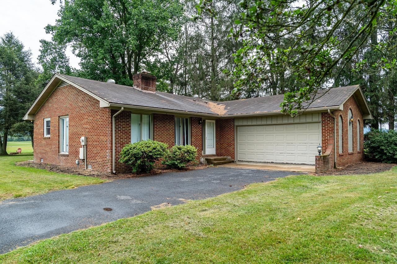 5127 CAPTAIN YANCEY RD