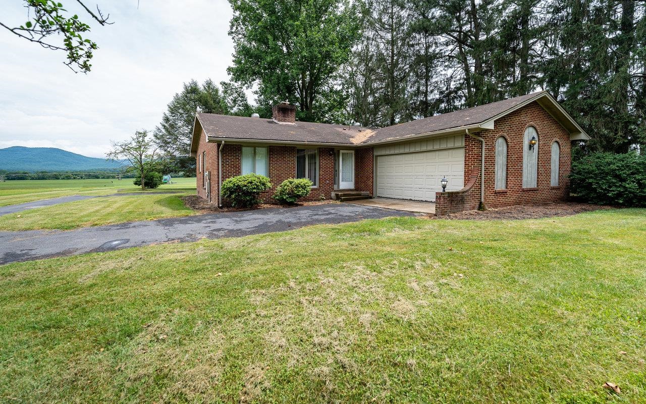 5127 CAPTAIN YANCEY RD