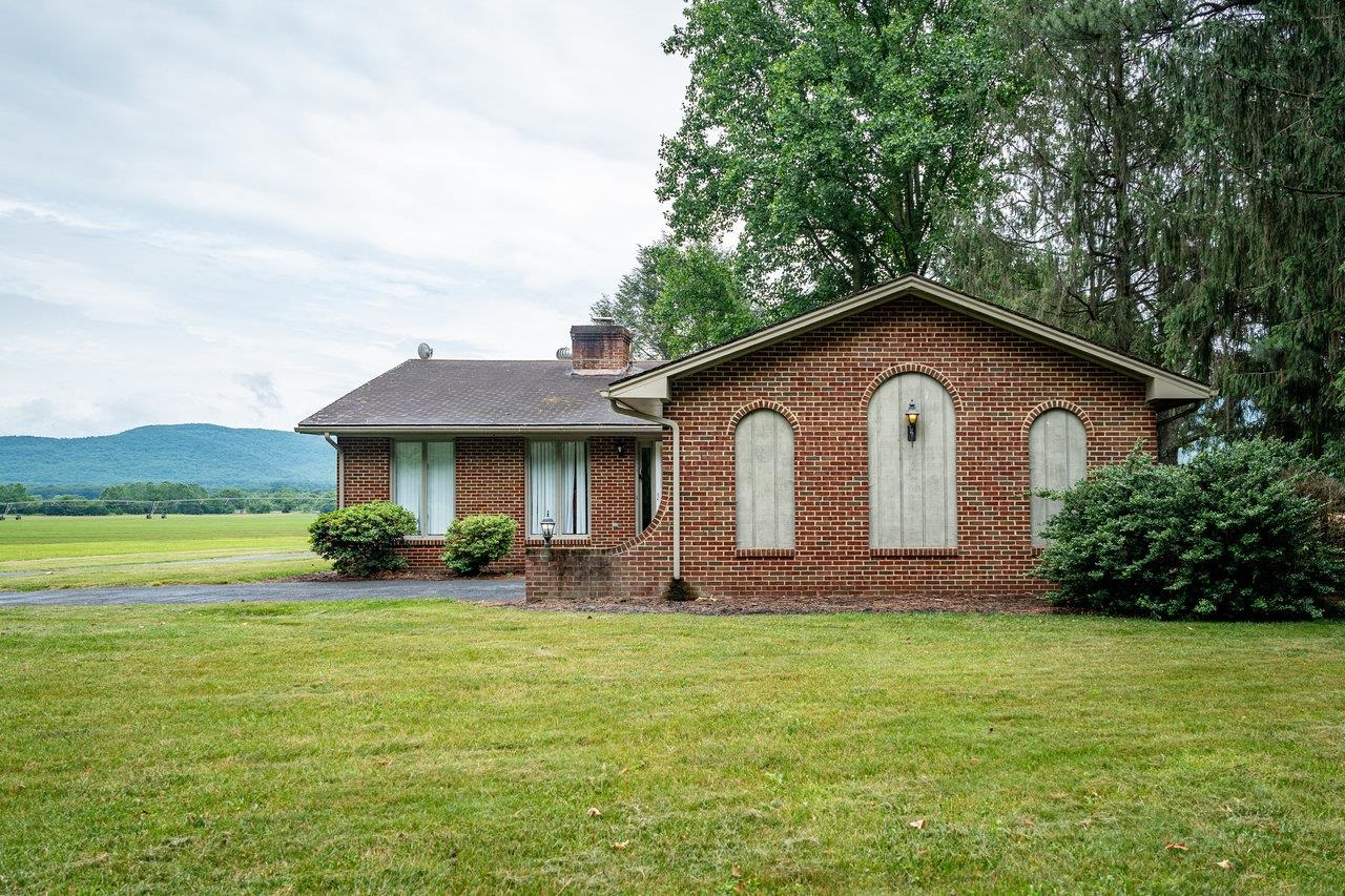 5127 CAPTAIN YANCEY RD