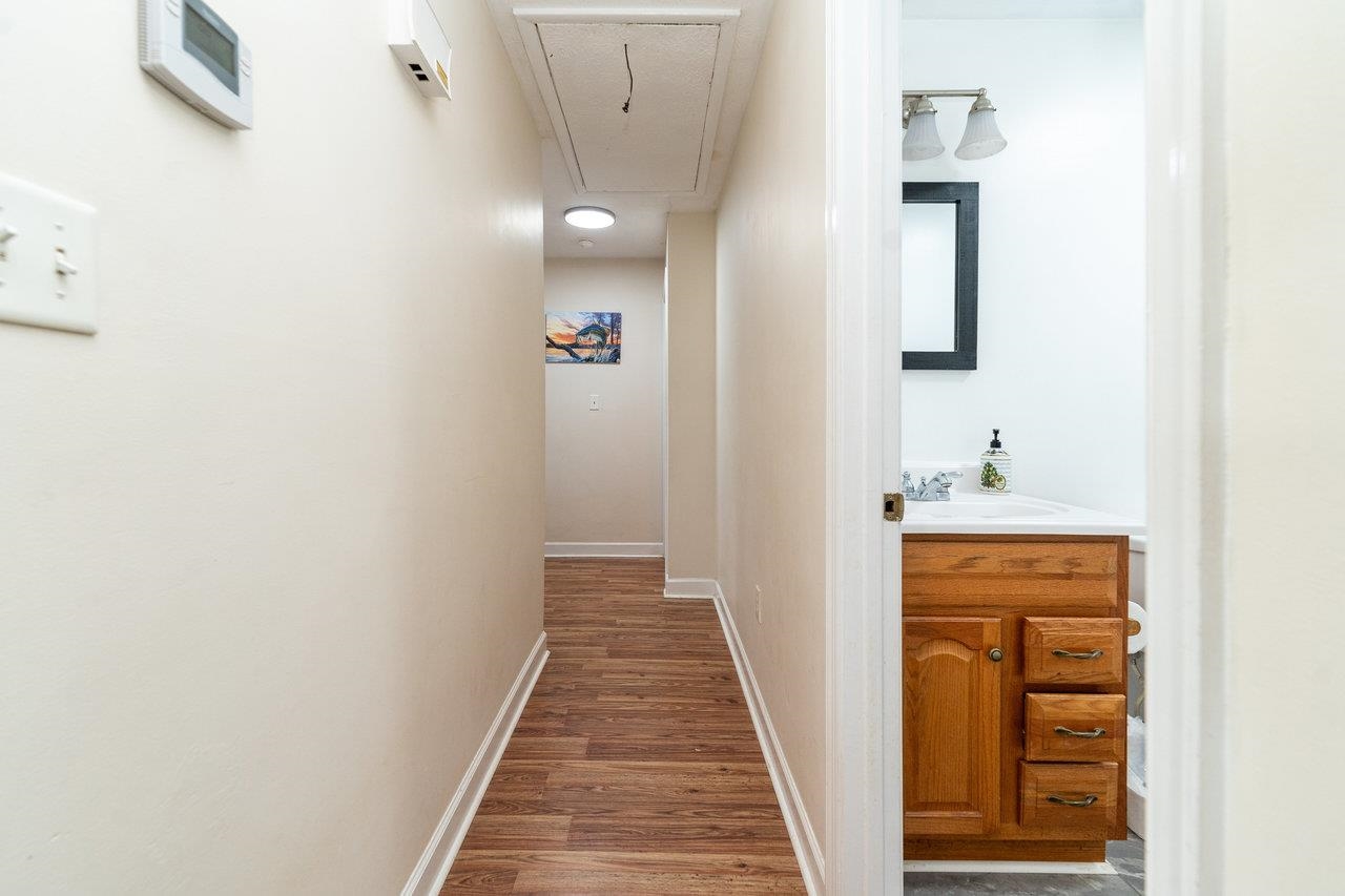 5127 CAPTAIN YANCEY RD