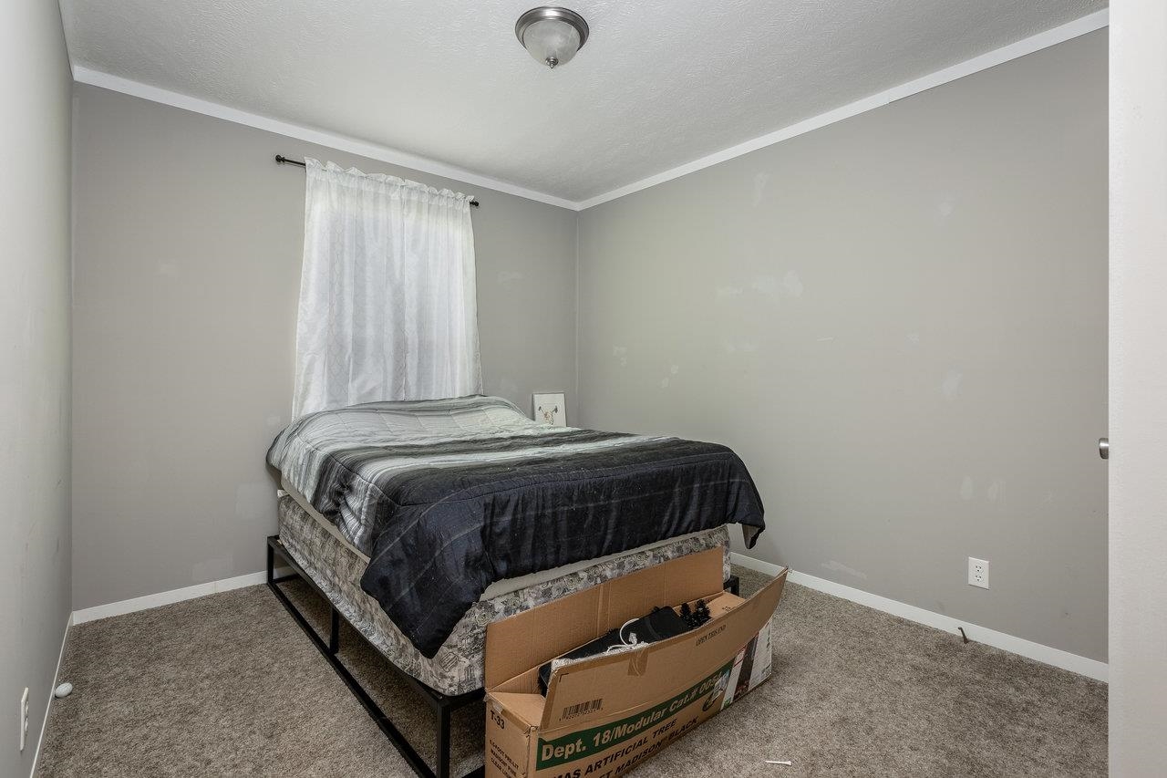 101 BROOKHOLLOW RD