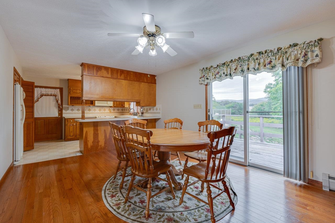 1612 SAMUELS RD