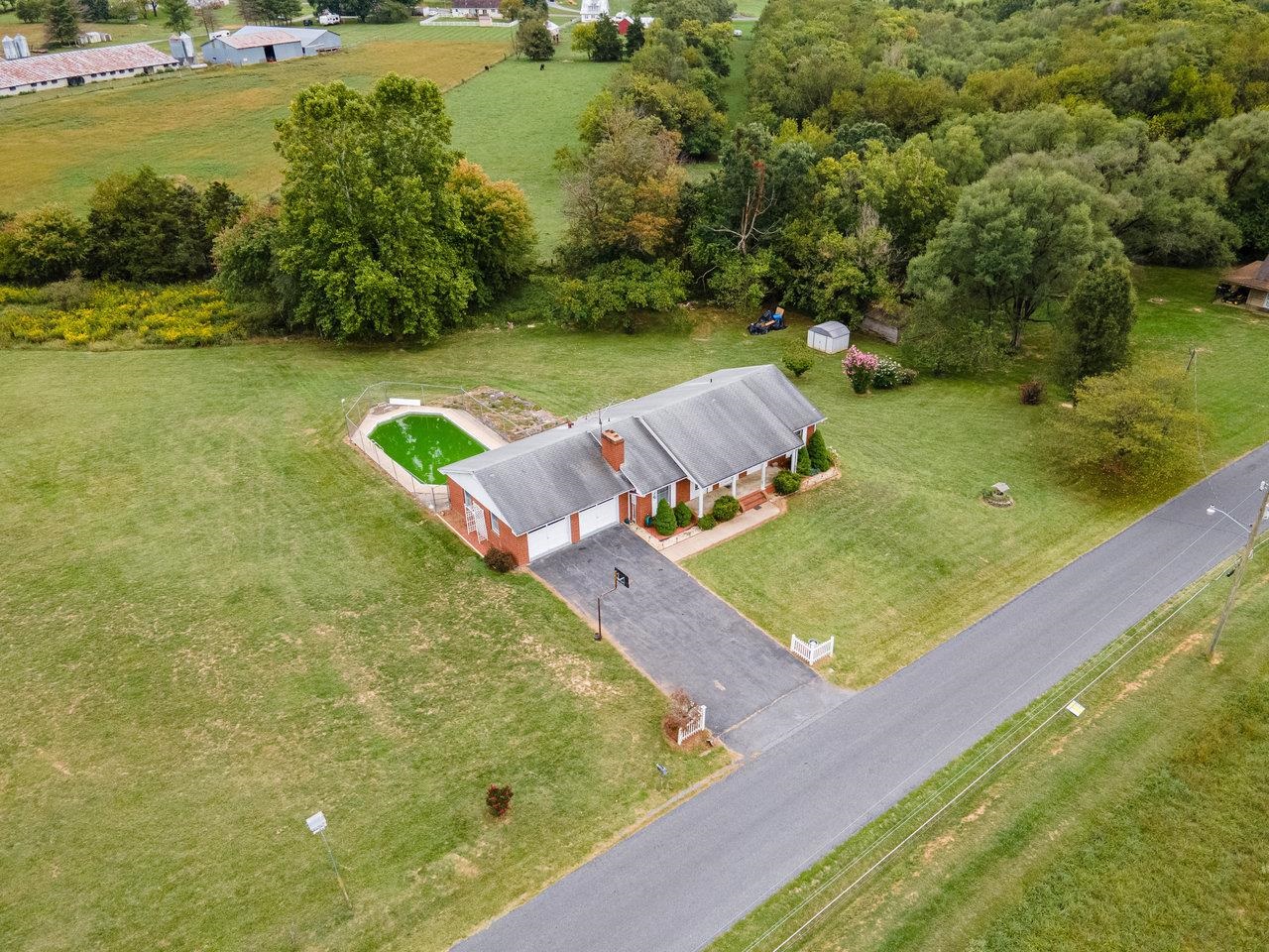 1612 SAMUELS RD