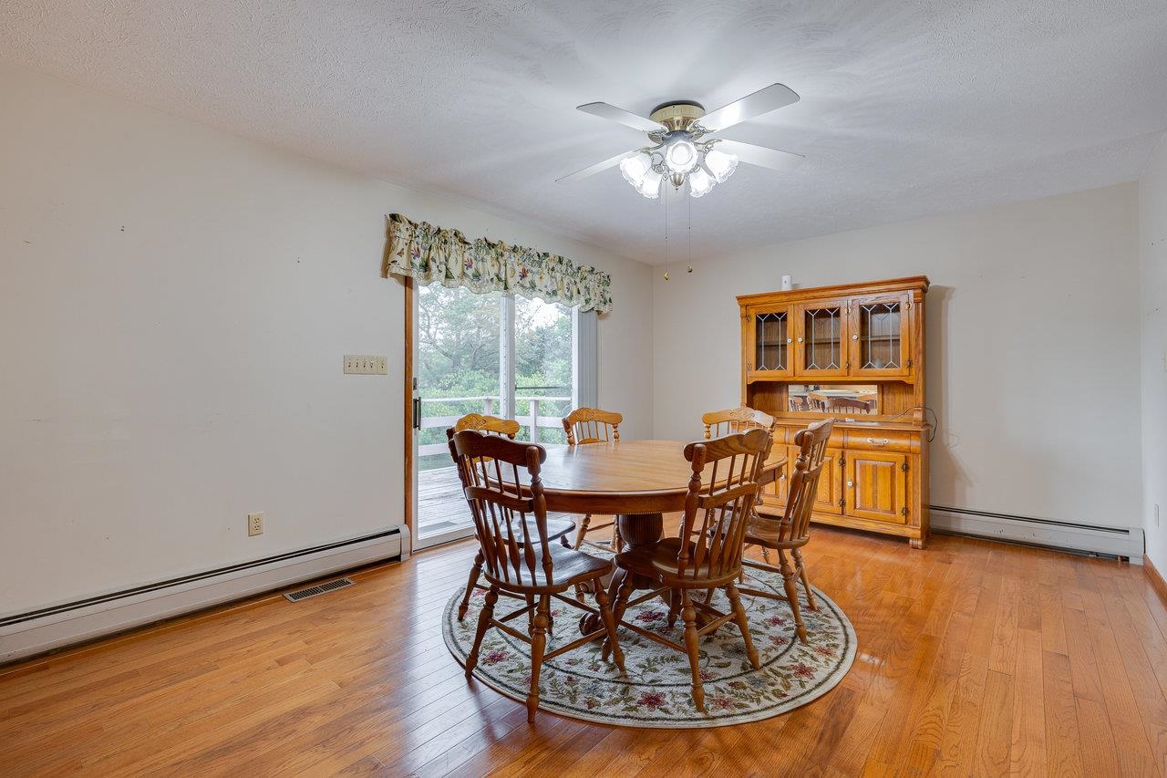 1612 SAMUELS RD