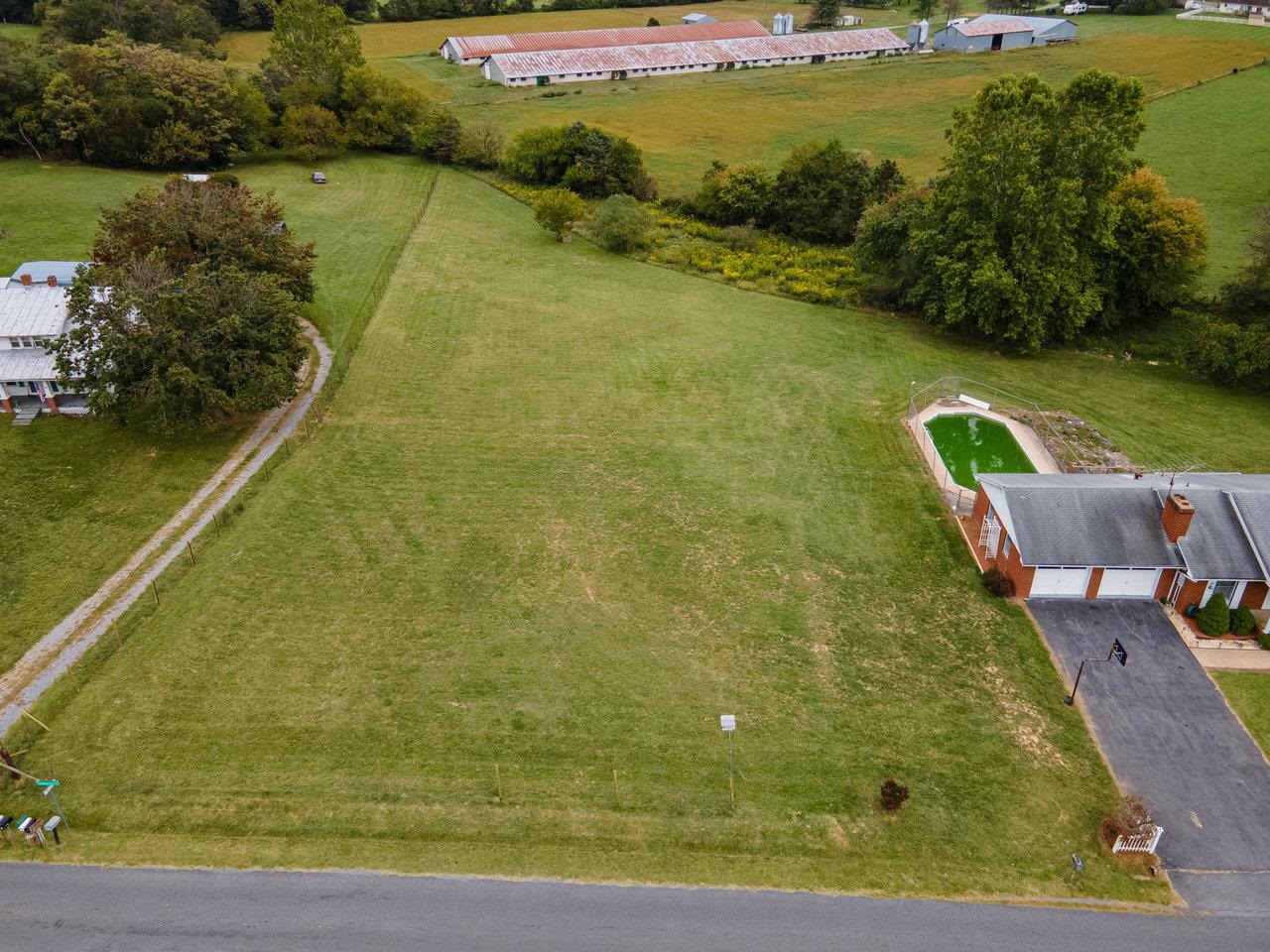 1612 SAMUELS RD