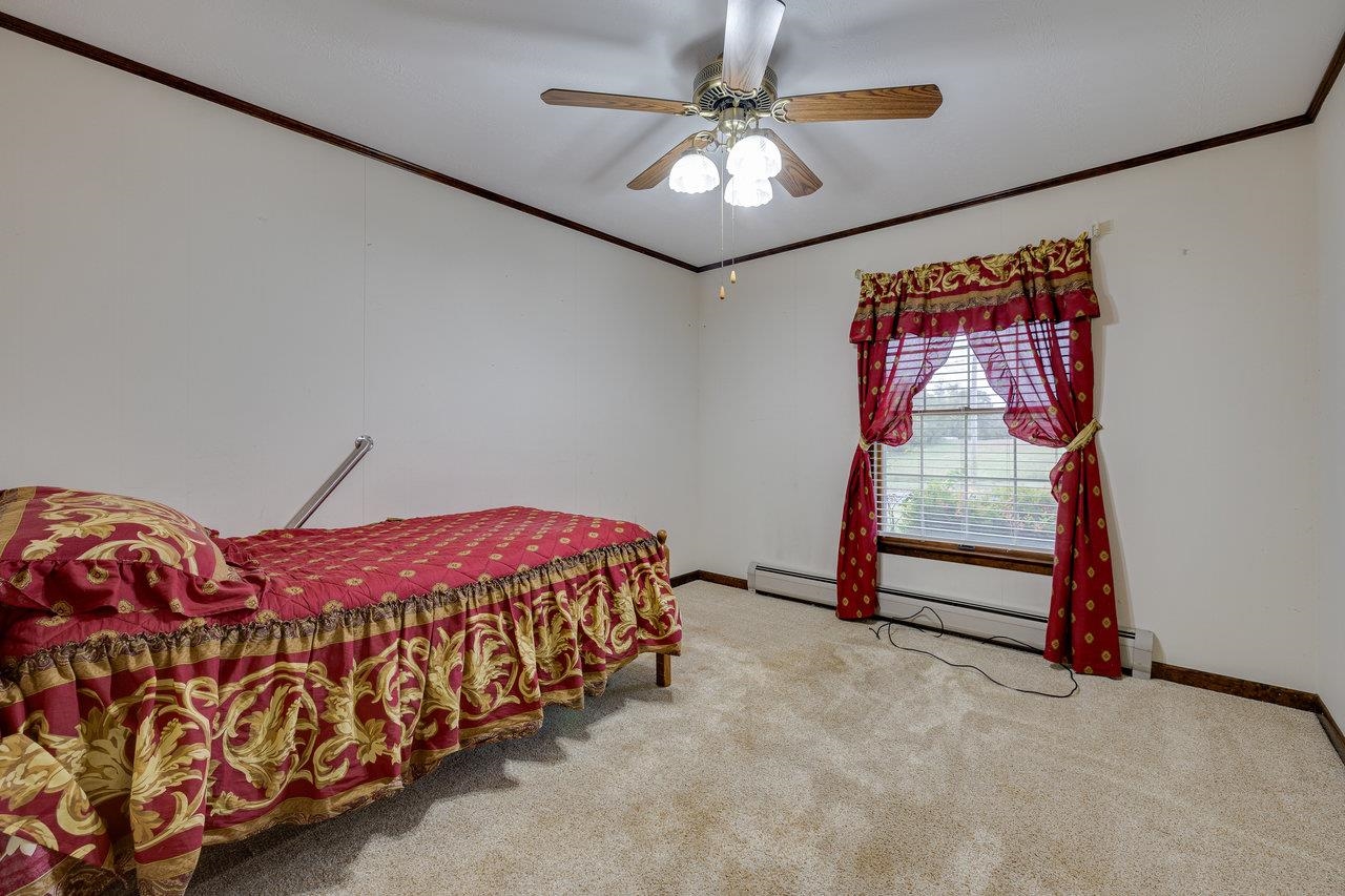 1612 SAMUELS RD