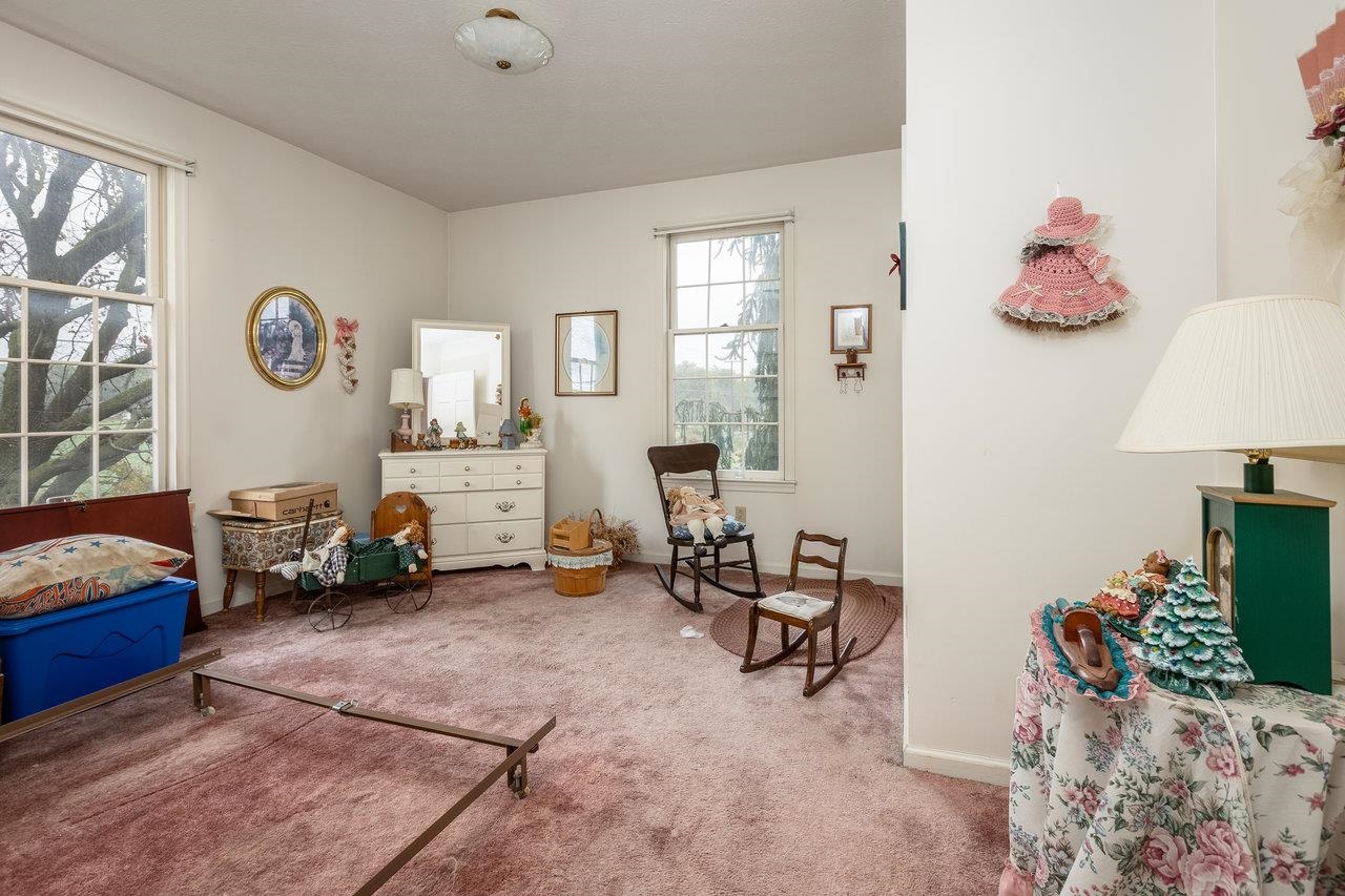2103 DOGWOOD AVE