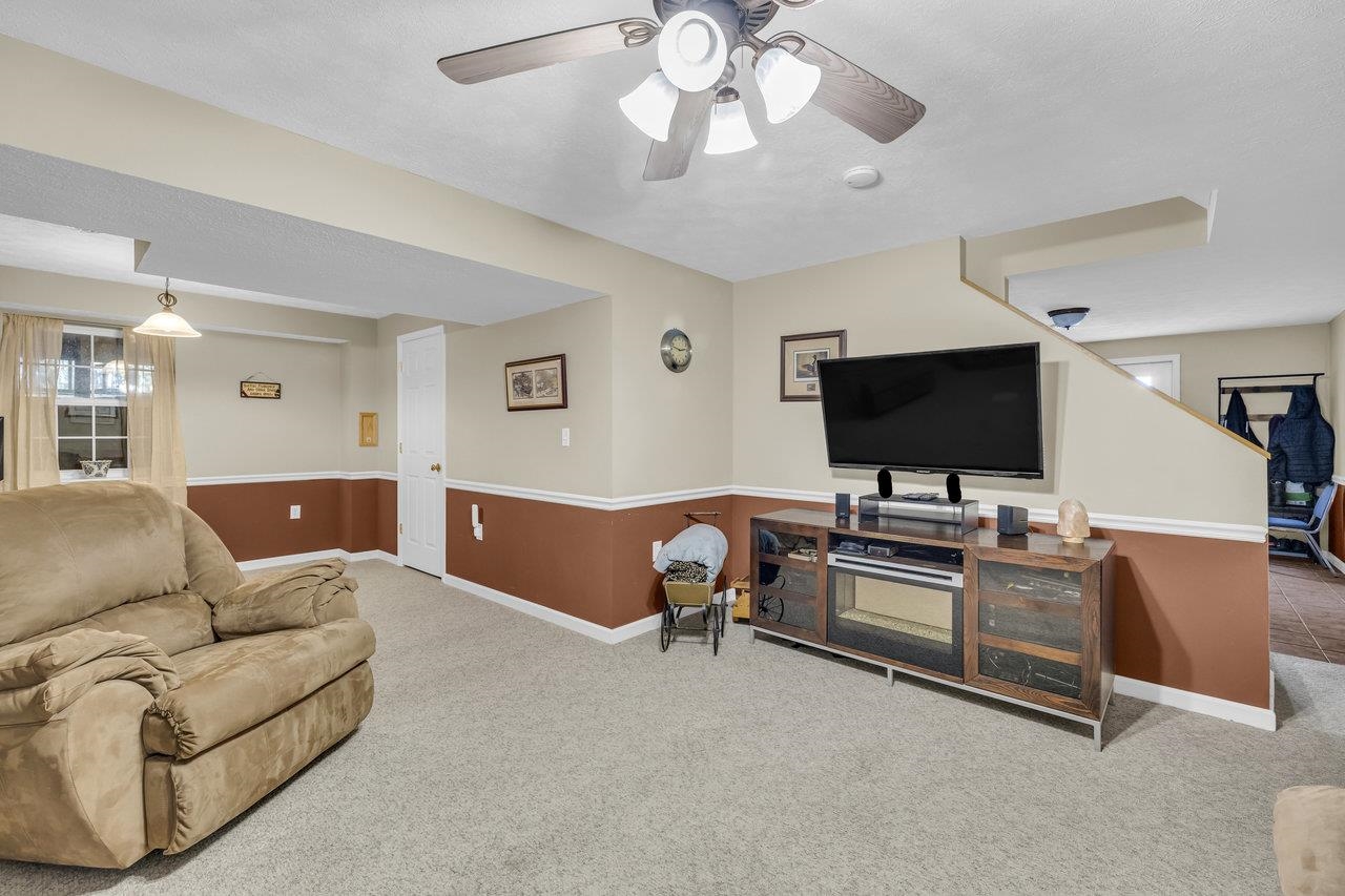 2500 OAK GROVE