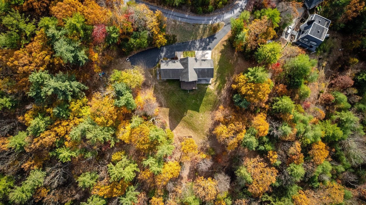 415 KNOB RD