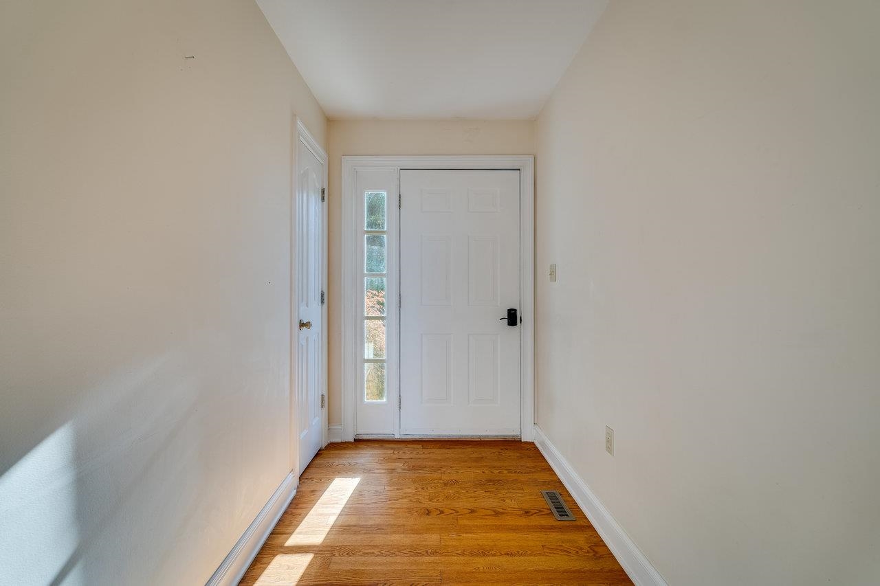 415 KNOB RD