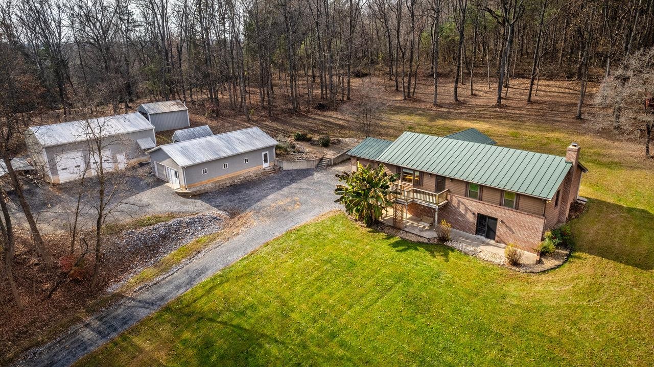 230 RURAL DR