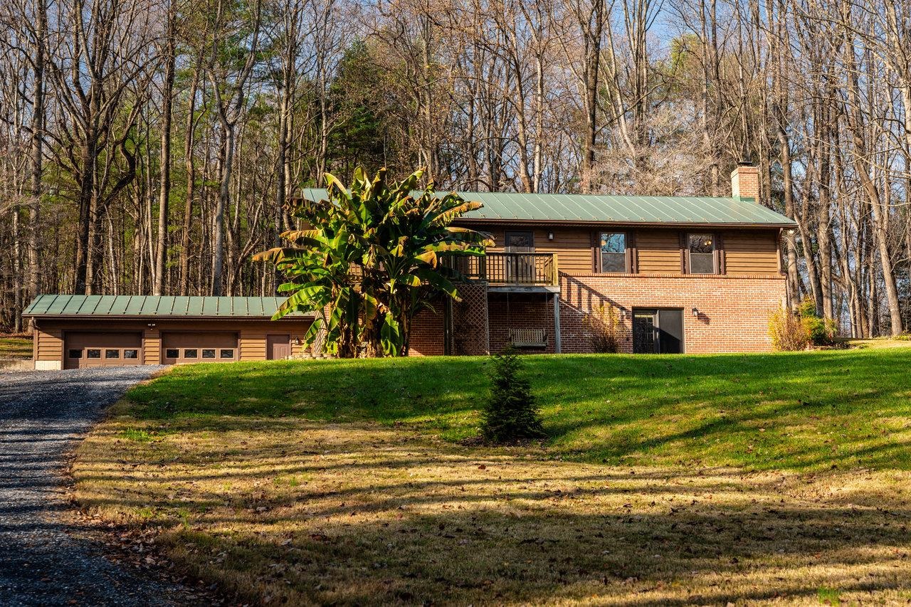 230 RURAL DR