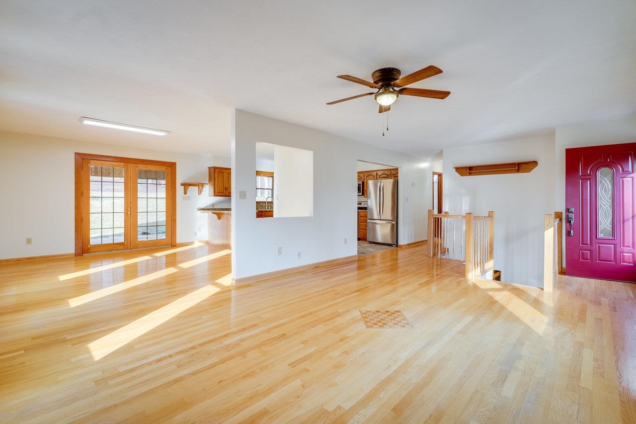 230 RURAL DR
