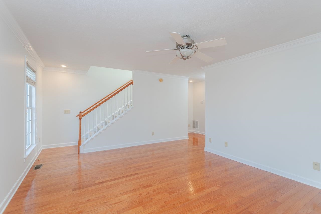 1979 BUTTONWOOD CT