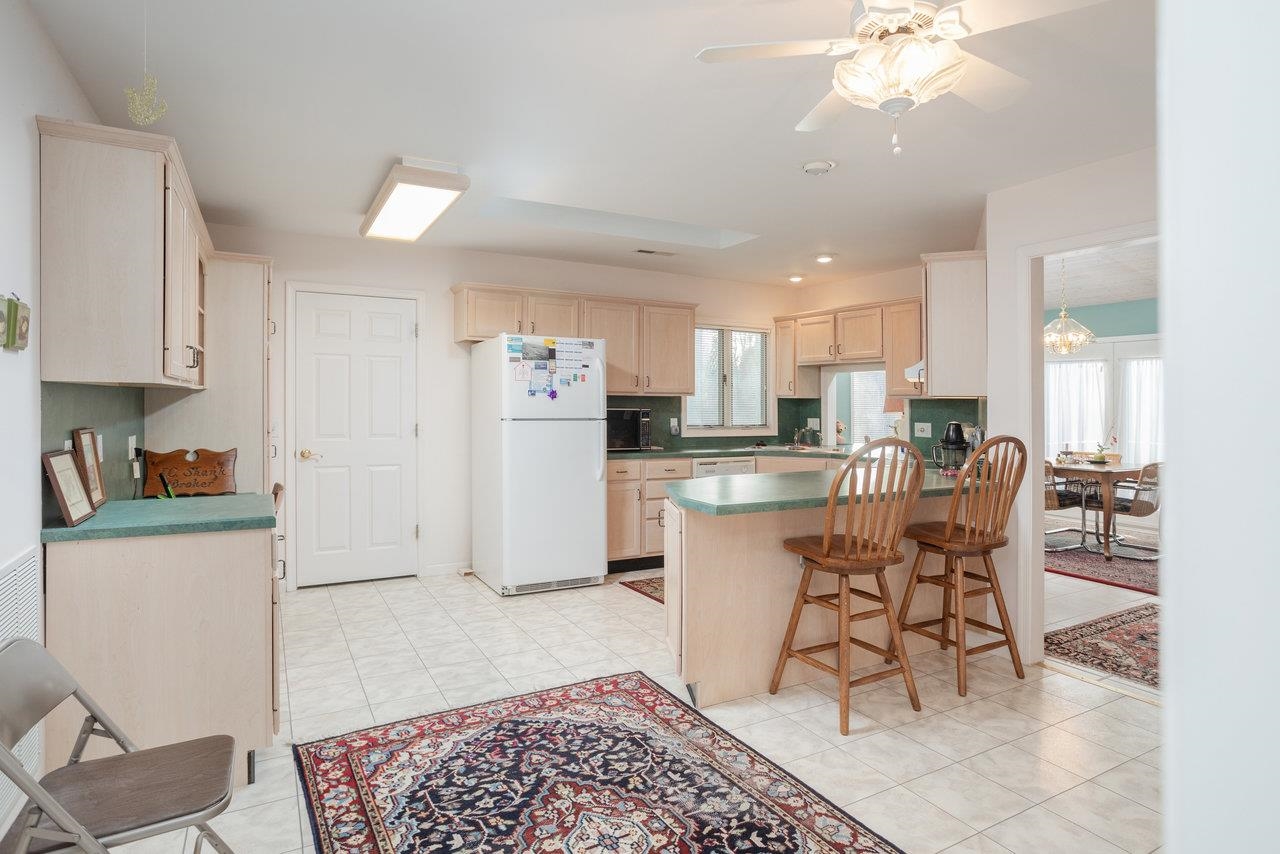 2980 LANIER LN