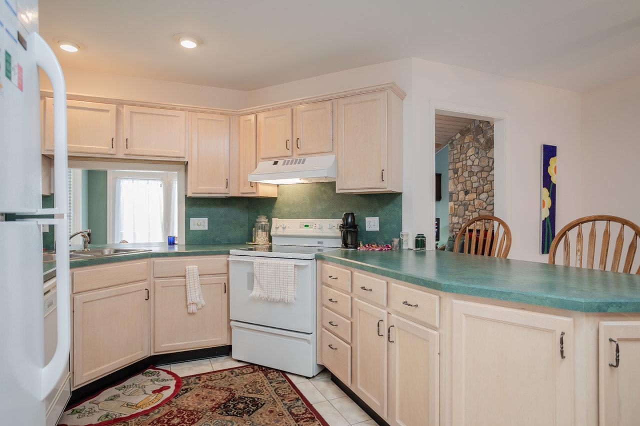 2980 LANIER LN