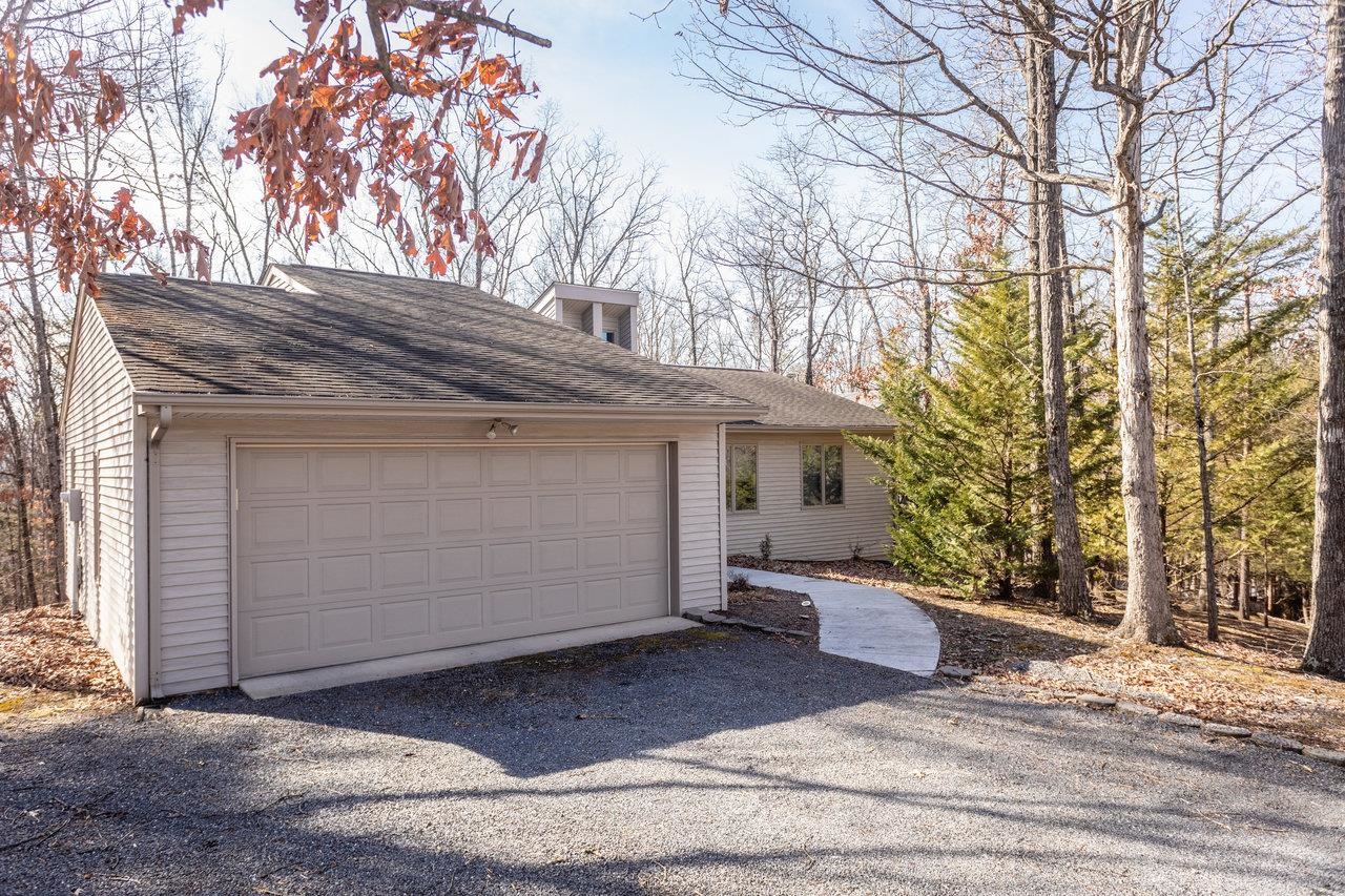 2980 LANIER LN