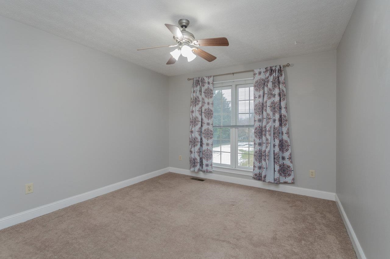 305 CONFEDERACY DR