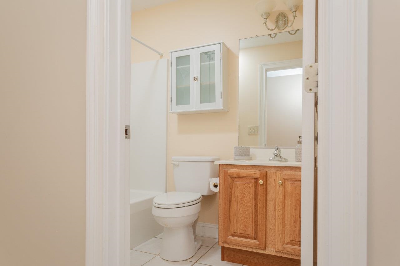 305 CONFEDERACY DR