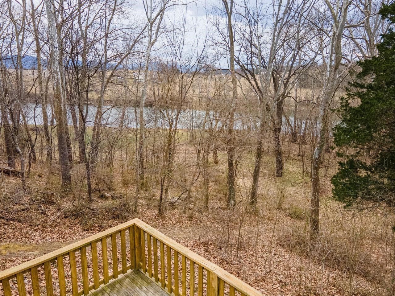 3523 RIVERBEND DR