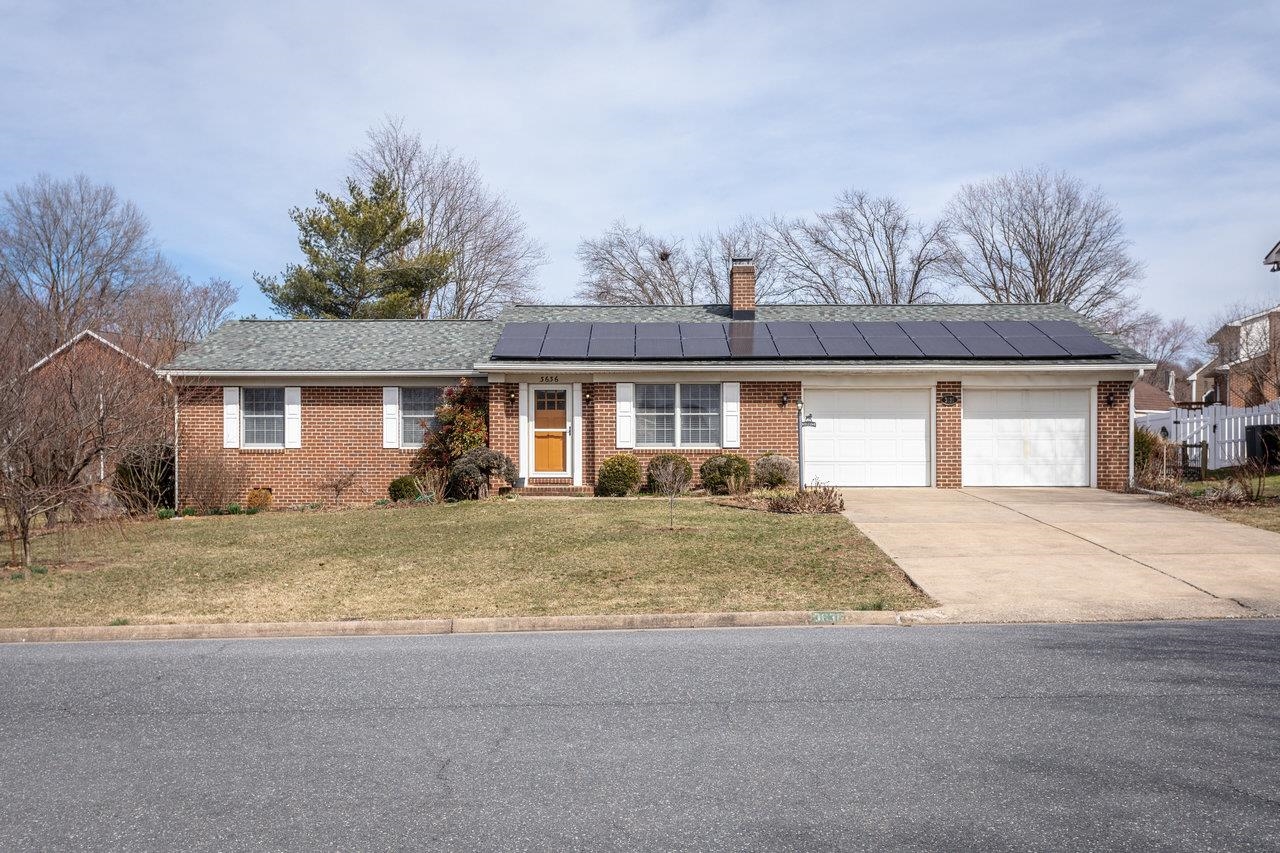 3636 NUTMEG CT