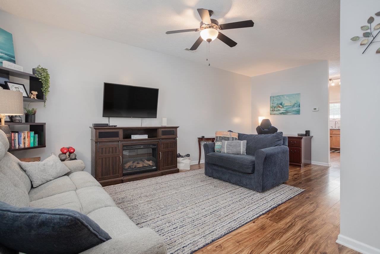29 CANTERMILL LN