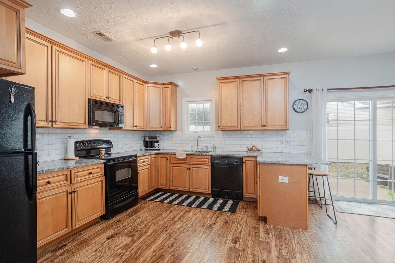 29 CANTERMILL LN
