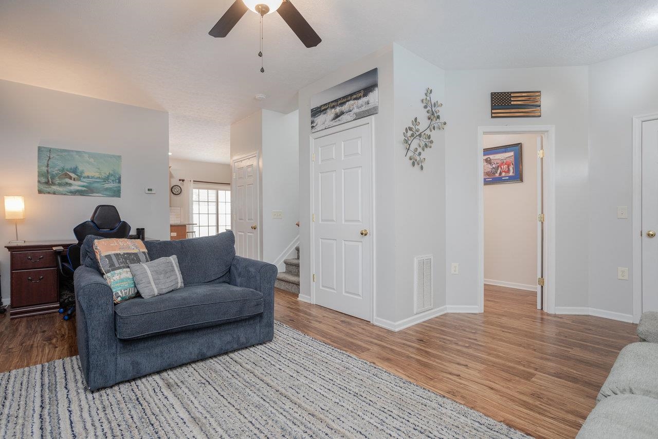 29 CANTERMILL LN