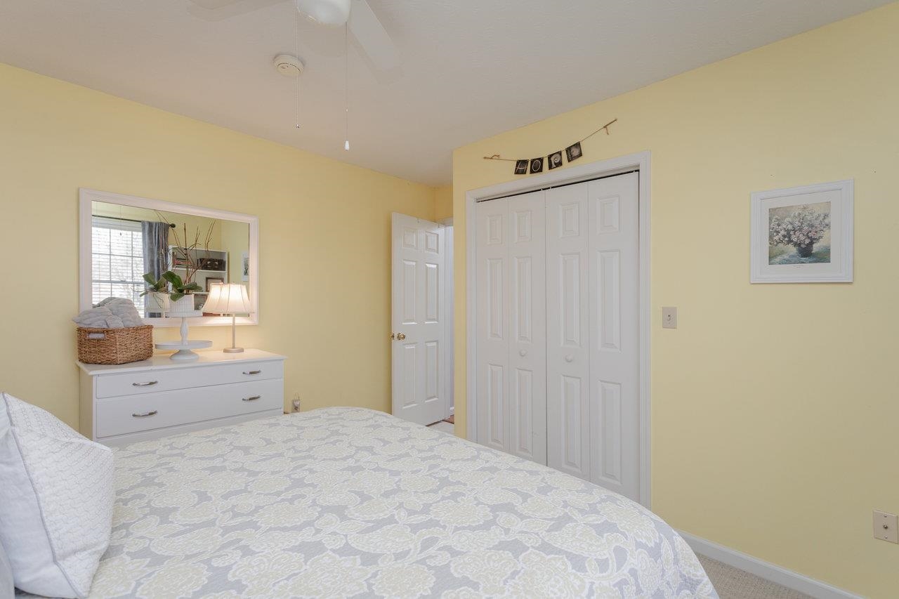 3426 REDBUD LN