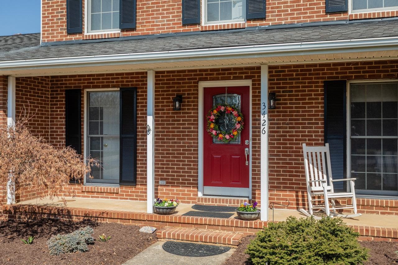 3426 REDBUD LN