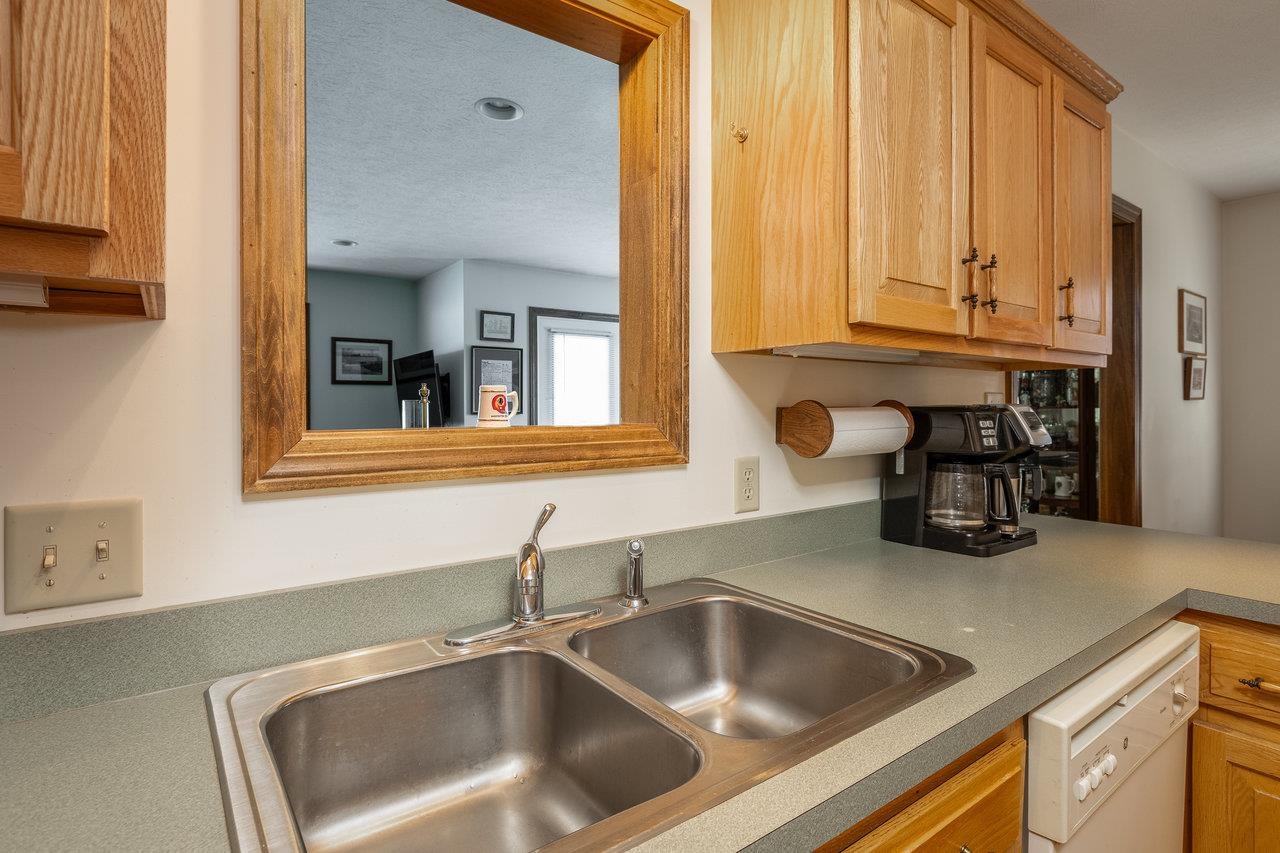 111 PRICE DR