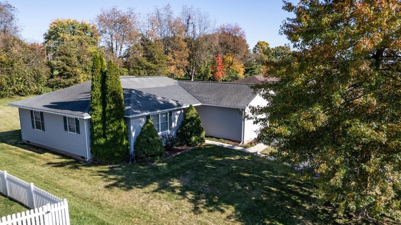 111 PRICE DR