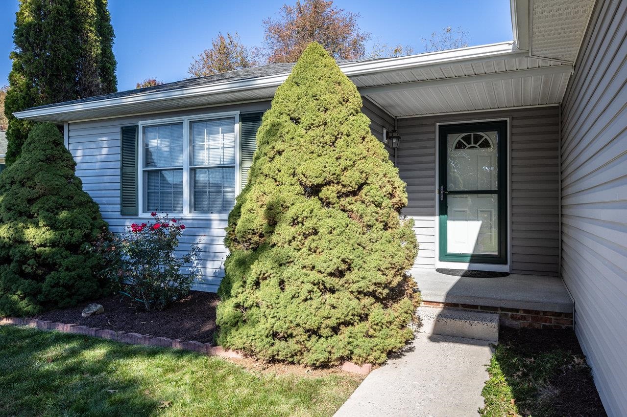 111 PRICE DR