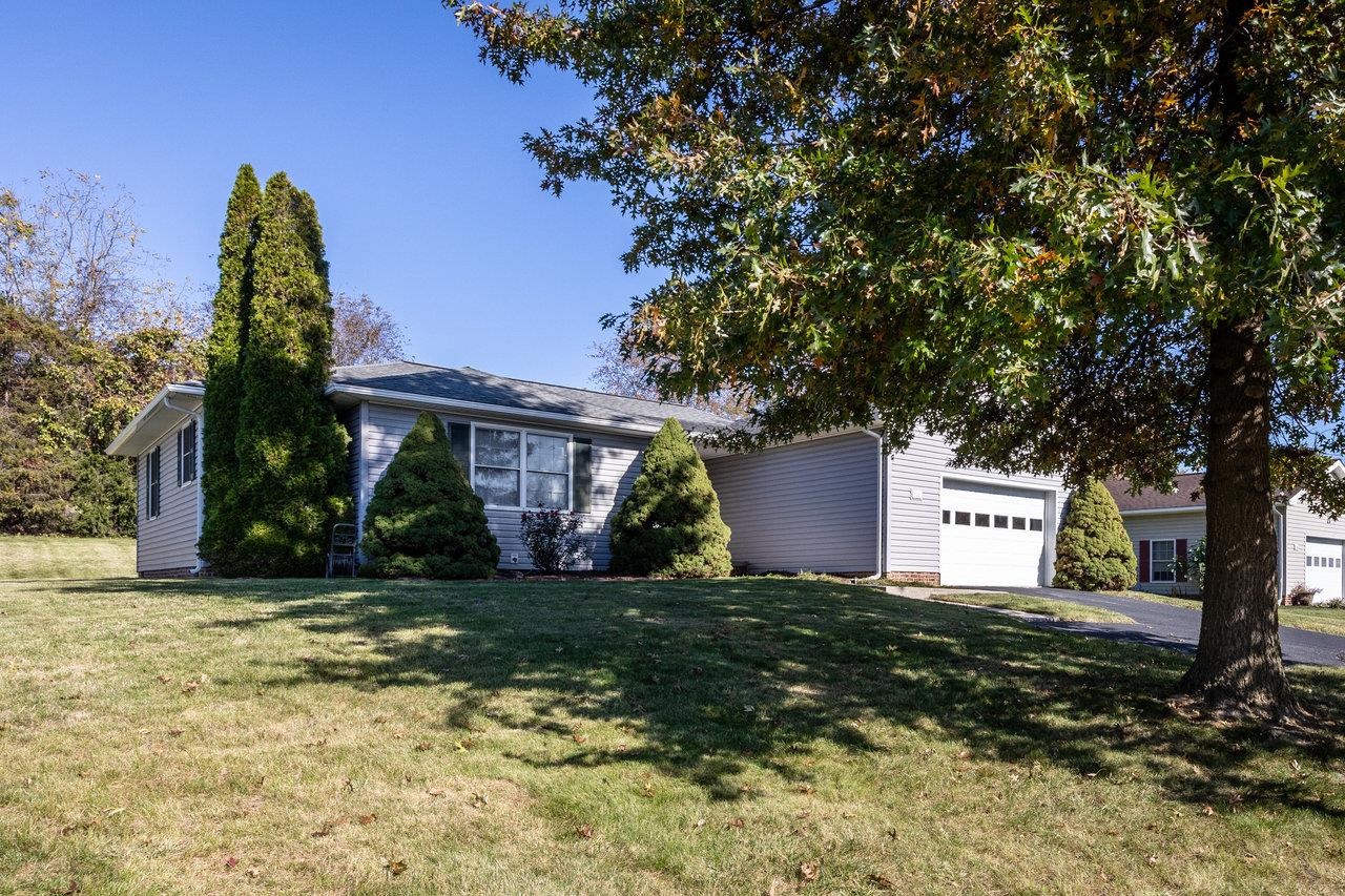 111 PRICE DR