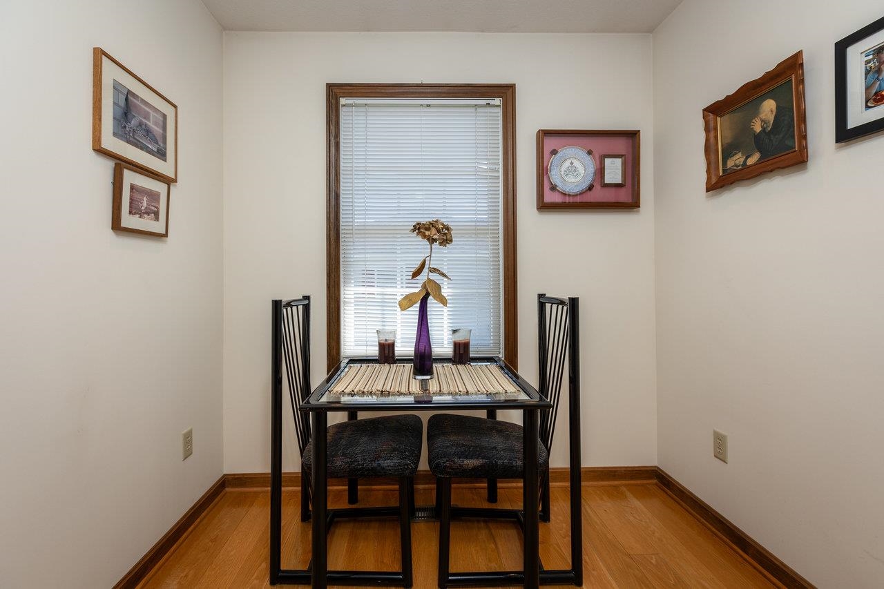 111 PRICE DR
