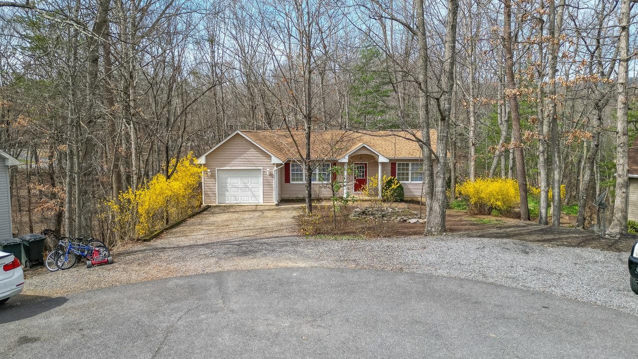 159 YANCEY CT