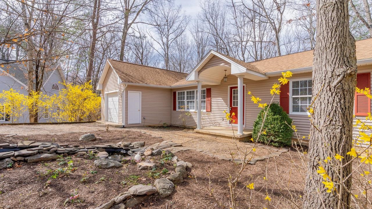 159 YANCEY CT