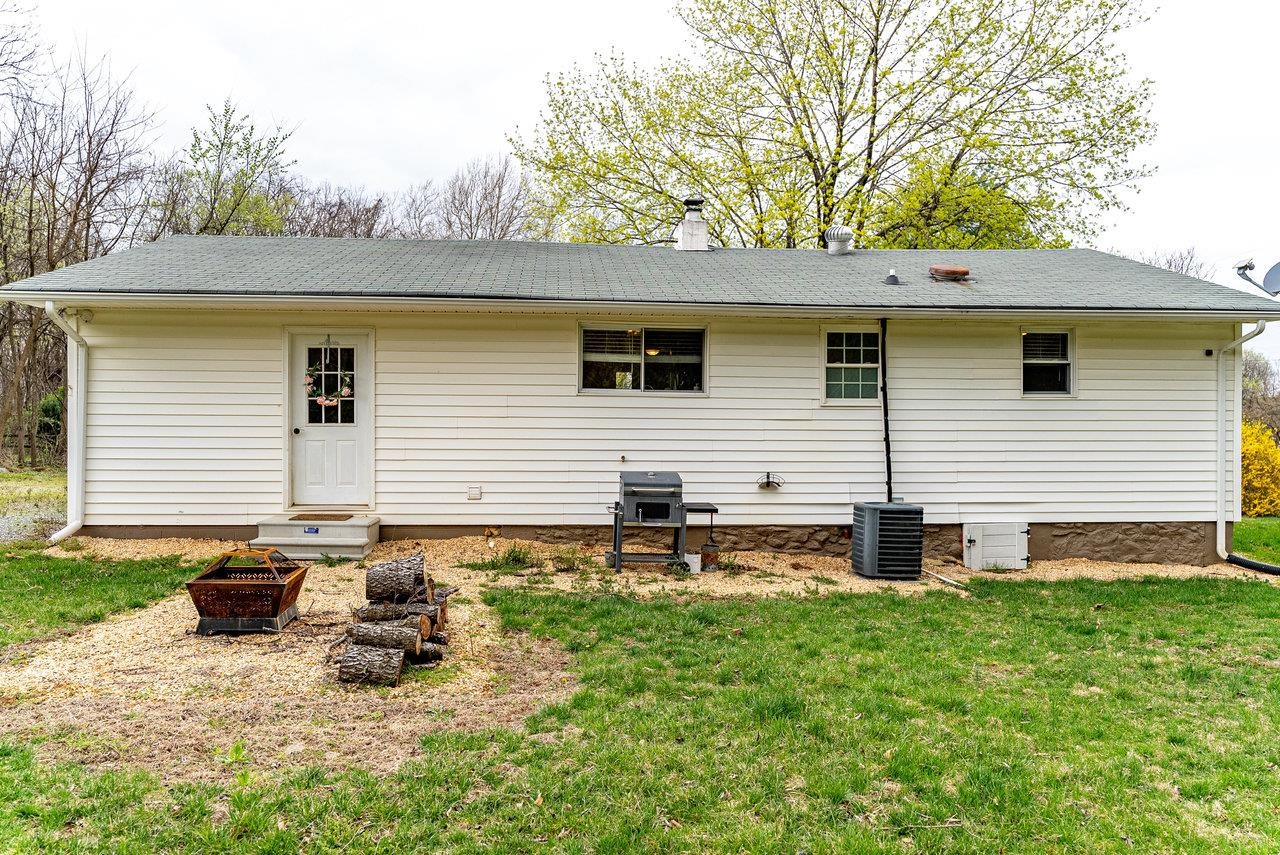 275 IDA HOLLOW RD