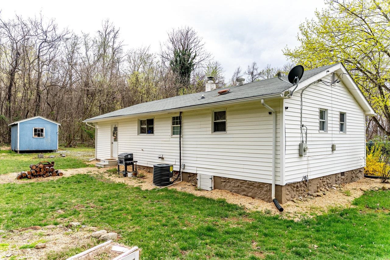 275 IDA HOLLOW RD