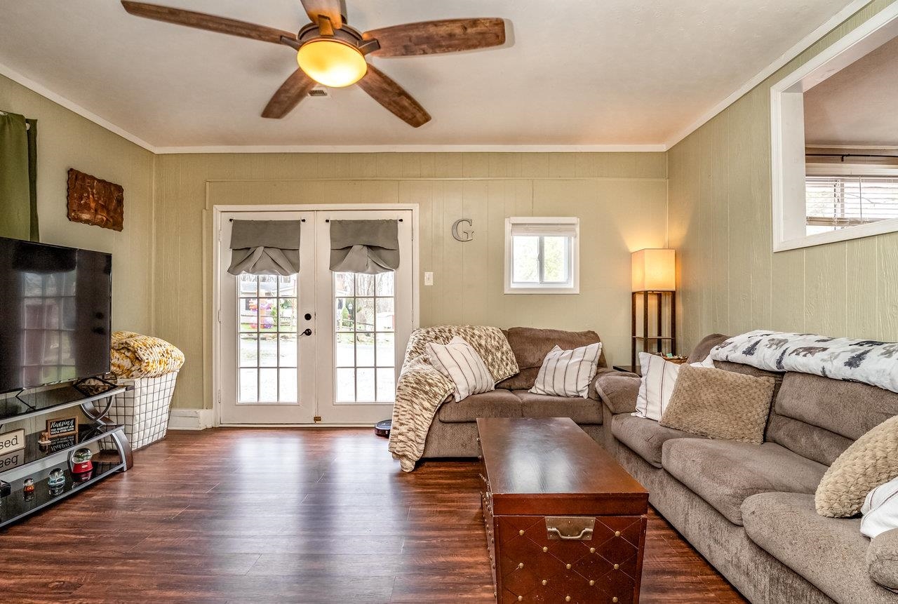 275 IDA HOLLOW RD