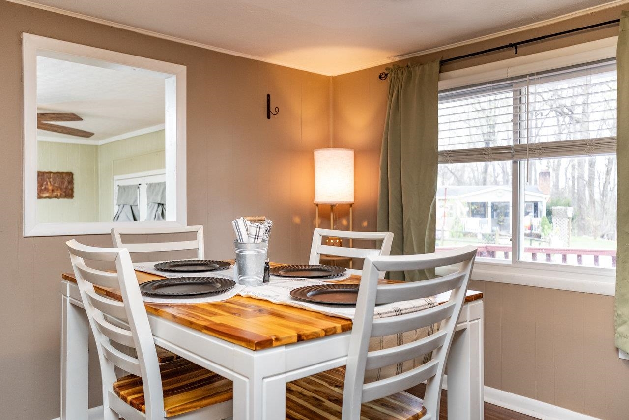 275 IDA HOLLOW RD