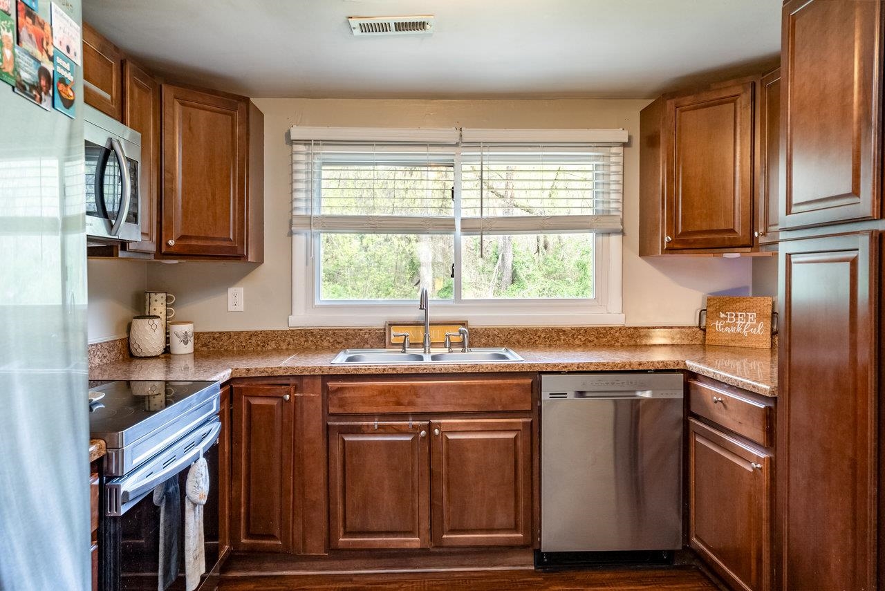275 IDA HOLLOW RD