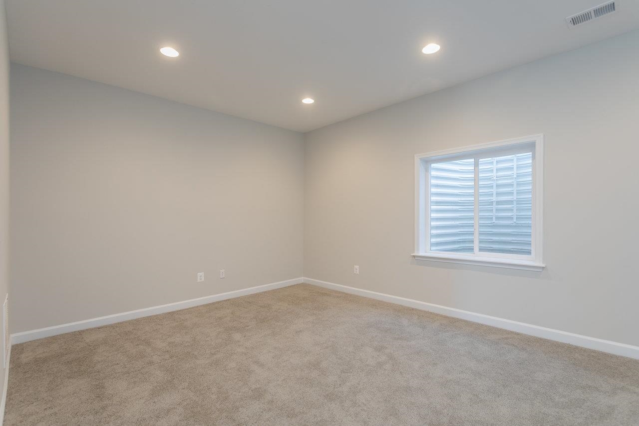 3393 MONTEREY DR