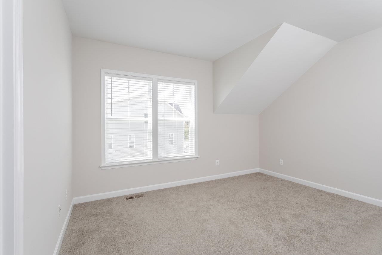3393 MONTEREY DR