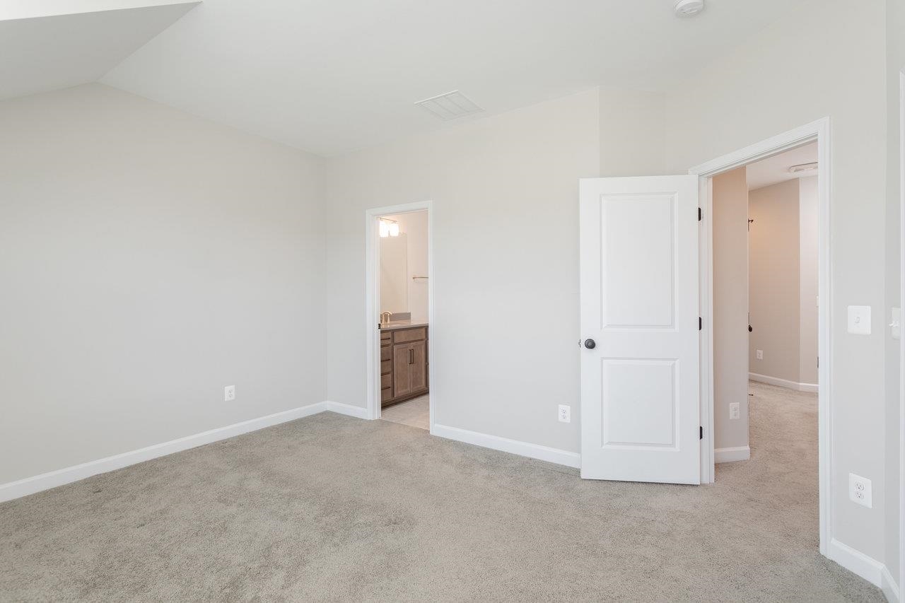 3393 MONTEREY DR