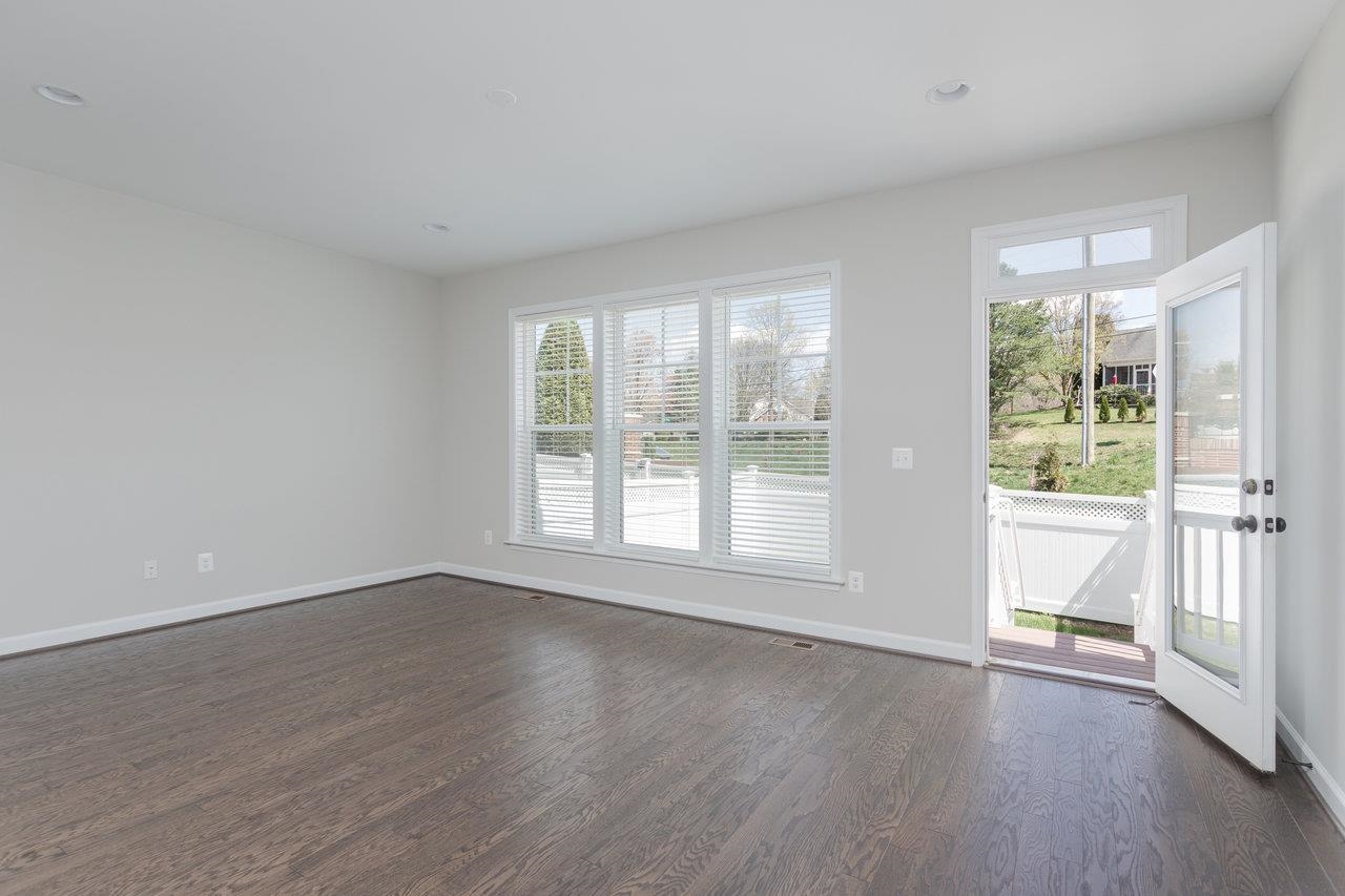 3393 MONTEREY DR