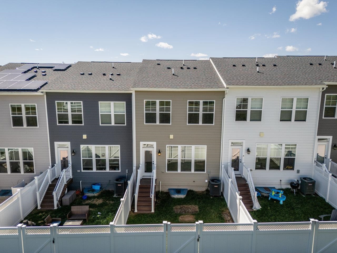 3393 MONTEREY DR