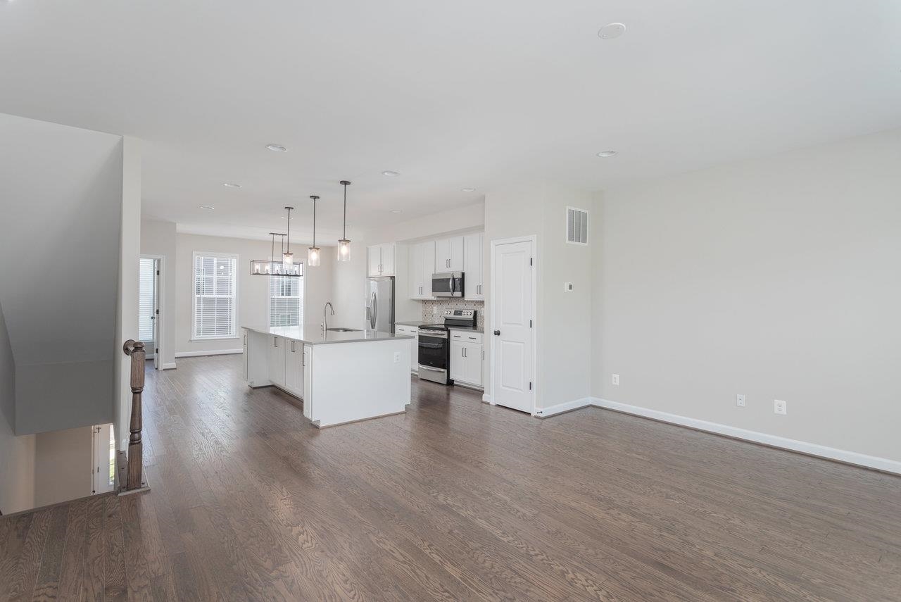 3393 MONTEREY DR
