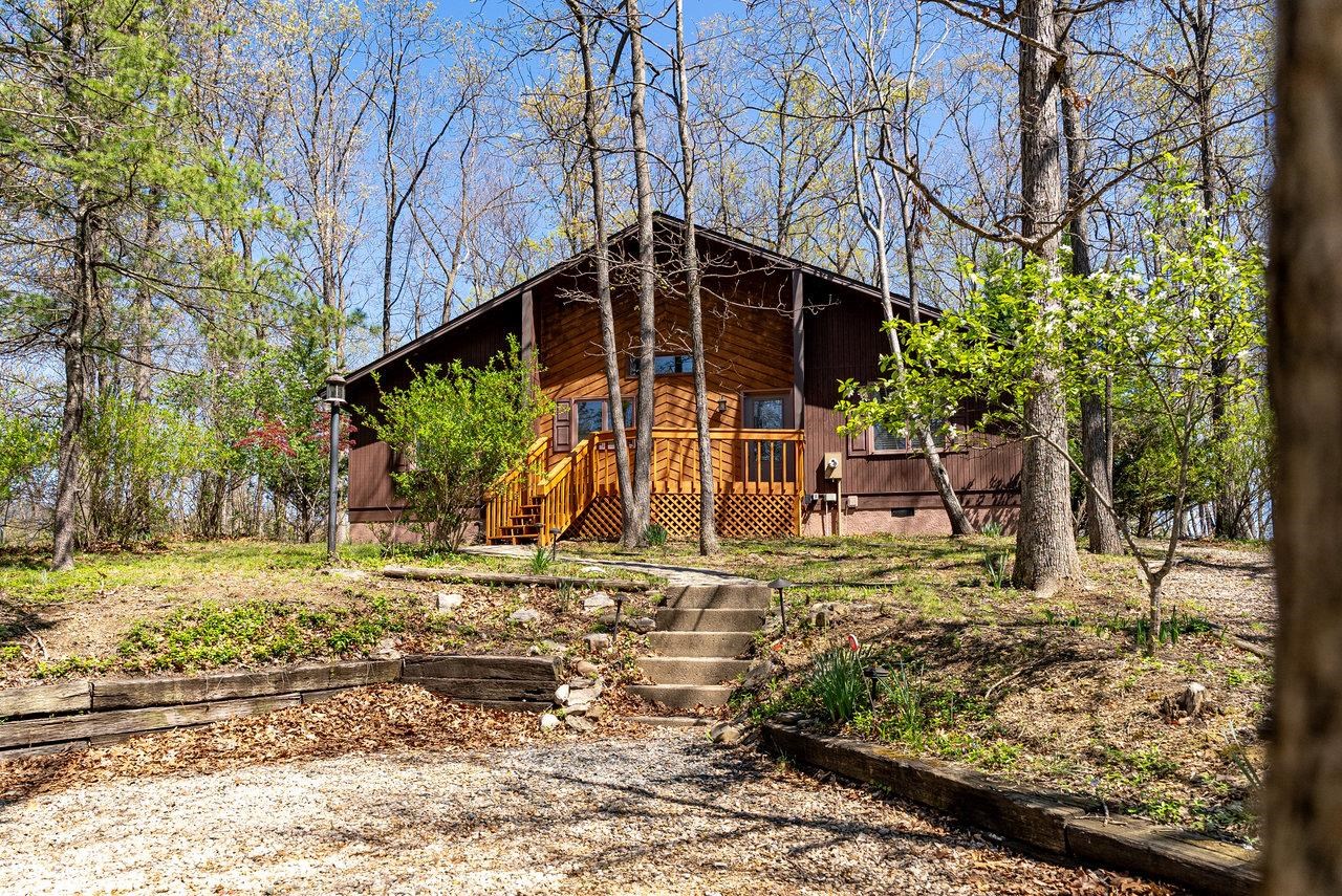 2829 LANIER LN